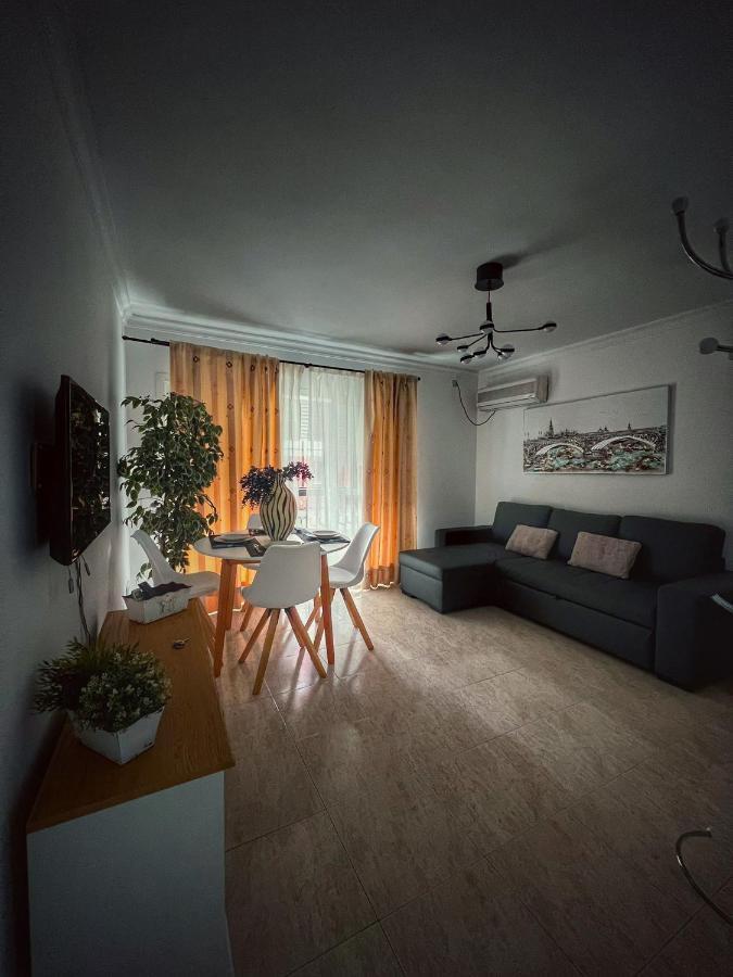 Apartmán Loftriana Sevilla Exteriér fotografie